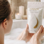 Îngrijire și relaxare pură – secretul unei pieli frumoase cu Nanoil Dead Sea Bath Salt
